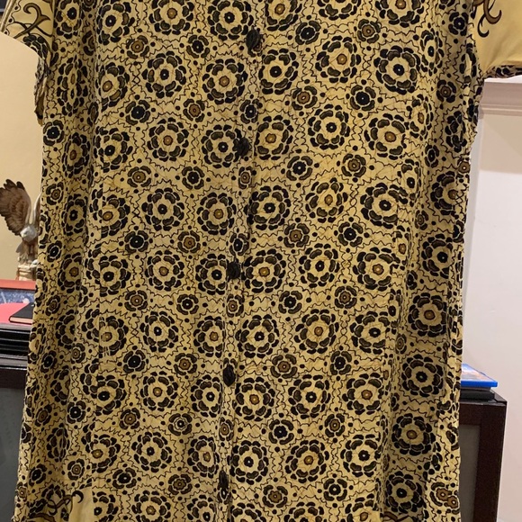 Jayant, summer dress mustards with black flowers - Picture 3 of 4